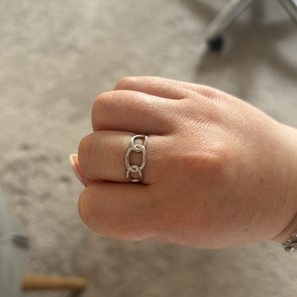 14K Solid White Gold Thin Chain Ring - Picture 6 of 8